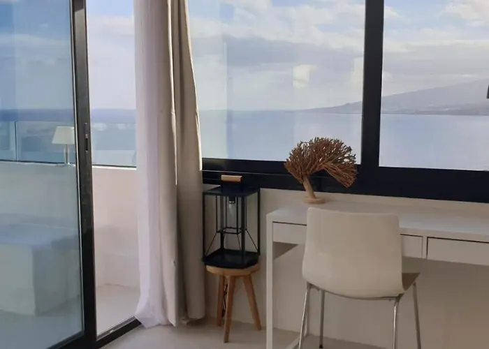 Апартаменты Home2book Luxury Panoramic Sea Views *